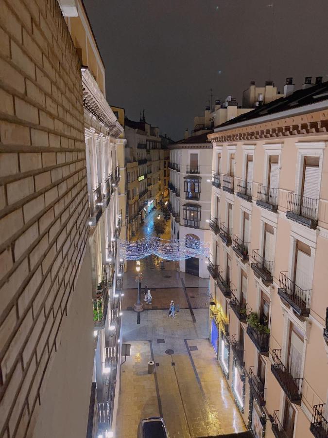Ferienwohnung Piso Atares Calle Alfonso Saragossa Exterior foto